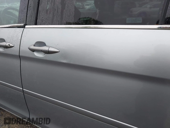 2009 Honda Odyssey EX-L with VIN 5FNRL387X9B043289, listed as a IAAI auction lot 41951208 with 197,184 mi miles and . Bid and sale history available at DreamBid. Image 15.