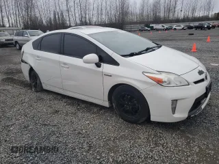 2013 Toyota Prius One with VIN JTDKN3DU8D5688203, listed as a Copart auction lot 48499575 with 269,621 mi miles and Salvage Title. Bid and sale history available at DreamBid. Image 4.