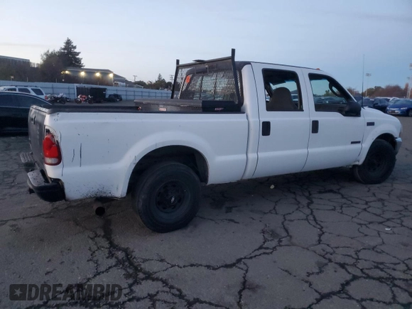 2003 Ford Super Duty F-250 XL with VIN 1FTNW20P43ED09877, listed as a Copart auction lot 82239764 with 227,418 mi miles and Salvage Title. Bid and sale history available at carsss.com. Image 3.