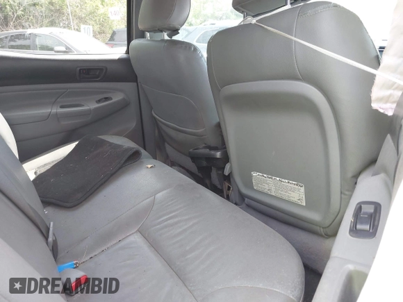 2015 Toyota Tacoma PreRunner with VIN 3TMJU4GN9FM179890, listed as a IAAI auction lot 42225923 with 160,000 mi miles and . Bid and sale history available at DreamBid. Image 8.