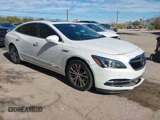 2017 Buick LaCrosse Premium with VIN 1G4ZR5SS6HU137310, listed as a IAAI auction lot 40907251 with 73,421 mi miles. Bid and sale history available at carsss.com. Image 1.