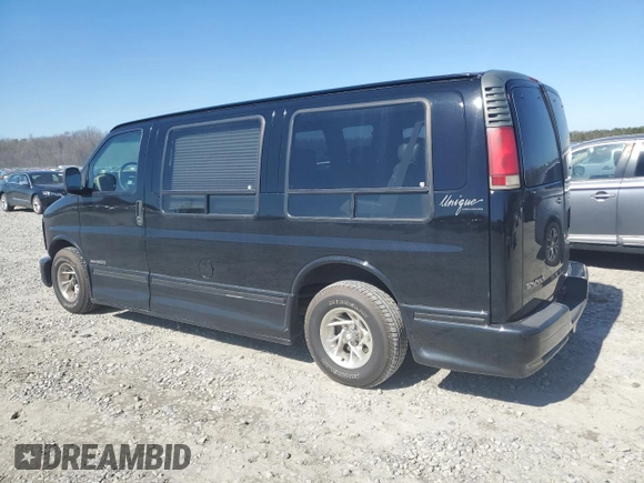 2000 GMC Savana z VIN 1GDFG15R7Y1172918, wystawiony jako Copart lot #46619805 z przebiegiem 284 116 mil mil oraz Szkoda całkowita • Salvage title. Historia ofert i sprzedaży dostępna na DreamBid. Obrazek 2.