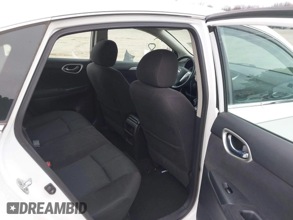 2014 Nissan Sentra S with VIN 3N1AB7AP2EY321055, listed as a IAAI auction lot 41919914 with 114,883 mi miles and . Bid and sale history available at DreamBid. Image 8.