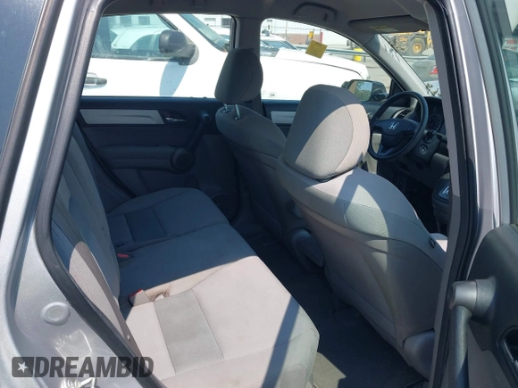 2011 Honda CR-V LX z VIN 5J6RE3H35BL042894, wystawiony jako IAAI lot #42411046 z przebiegiem 234 840 mil mil oraz . Historia ofert i sprzedaży dostępna na DreamBid. Obrazek 8.