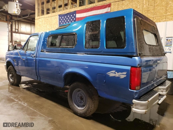 1992 Ford Pickup with VIN 1FTEF14Y7NPA49091, listed as a Copart auction lot 52208245 with 196,706 mi miles and Clean Title. Bid and sale history available at carsss.com. Image 2.