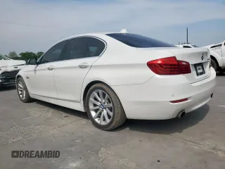 2014 BMW 5 Series 535i z VIN WBA5B1C59ED482543, wystawiony jako Copart lot #53393975 z przebiegiem 123 837 mil mil oraz Czysty tytuł • Clean title. Historia ofert i sprzedaży dostępna na DreamBid. Obrazek 2.