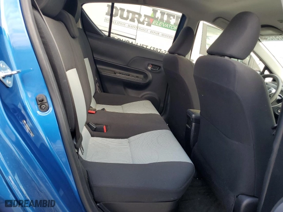 2015 Toyota Prius c One with VIN JTDKDTB31F1576723, listed as a Copart auction lot 47515995 with 91,692 mi miles and Salvage Title. Bid and sale history available at carsss.com. Image 10.