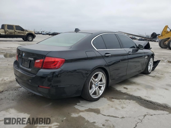 2012 BMW 5 Series 528i z VIN WBAXG5C58CDY28144, wystawiony jako Copart lot #45962185 z przebiegiem 199 354 mil mil oraz Szkoda całkowita • Salvage title. Historia ofert i sprzedaży dostępna na DreamBid. Obrazek 3.