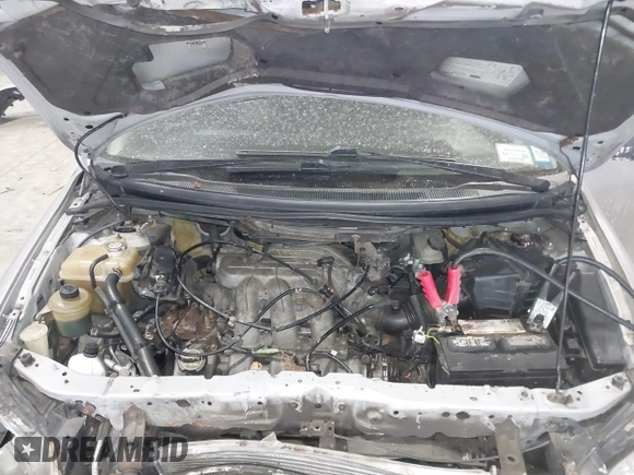 2005 Mazda MPV LX with VIN JM3LW28A350543216, listed as a IAAI auction lot 41417804 with 199,851 mi miles. Bid and sale history available at carsss.com. Image 10.
