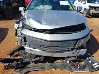 2019 Chevrolet Impala LT z VIN 2G11Z5SA1K9142520, wystawiony jako IAAI lot #41867647 z przebiegiem 123 150 mil mil oraz . Historia ofert i sprzedaży dostępna na DreamBid. Obrazek 6.