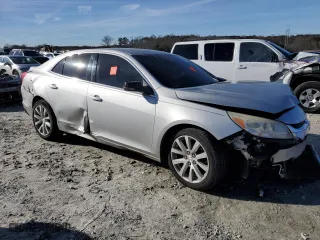 2014 Chevrolet Malibu LT with VIN 1G11E5SL7EF112561, listed as a Copart auction lot 88480925 with 0 mi miles and Salvage Title. Bid and sale history available at carsss.com. Image 4.