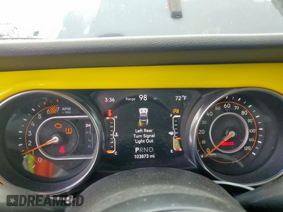 2020 Jeep Wrangler Unlimited Sport S with VIN 1C4HJXDN0LW276906, listed as a Copart auction lot 61099705 with 103,873 mi miles and Salvage title. Bid and sale history available at DreamBid. Image 9.