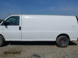 2012 GMC Savana Cargo z VIN 1GTW7GCA0C1171655, wystawiony jako IAAI lot #42101973 z przebiegiem 217 024 mil mil oraz . Historia ofert i sprzedaży dostępna na DreamBid. Obrazek 14.
