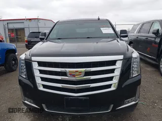 2015 Cadillac Escalade ESV Premium z VIN 1GYS4TKJ3FR726972, wystawiony jako IAAI lot #42085232 z przebiegiem 234 115 mil mil oraz . Historia ofert i sprzedaży dostępna na DreamBid. Obrazek 12.