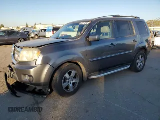 2011 Honda Pilot EX-L with VIN 5FNYF3H72BB008965, listed as a Copart auction lot 88961845 with 128,443 mi miles and Salvage Title. Bid and sale history available at carsss.com. Image 1.
