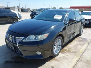 2013 Lexus ES 4dr Sdn with VIN JTHBK1GG8D2029265, listed as a IAAI auction lot 41700728 with 166,804 mi miles. Bid and sale history available at carsss.com. Image 18.