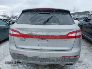 2018 Lincoln MKX Select with VIN 2LMPJ8KR6JBL19392, listed as a IAAI auction lot 41607522 with 91,930 mi miles. Bid and sale history available at carsss.com. Image 16.