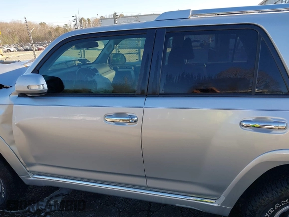 2010 Toyota 4Runner Trail with VIN JTEBU5JR7A5032483, listed as a IAAI auction lot 41377534 with 183,949 mi miles and . Bid and sale history available at DreamBid. Image 13.