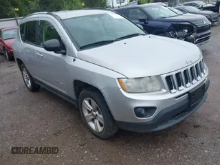 2011 Jeep Compass Latitude with VIN 1J4NF1FB5BD244624, listed as a IAAI auction lot 42093972 with 198,431 mi miles. Bid and sale history available at carsss.com. Image 1.