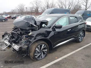 2023 Nissan Murano SL z VIN 5N1AZ2CS0PC138225, wystawiony jako IAAI lot #41675550 z przebiegiem 25 518 mil mil oraz . Historia ofert i sprzedaży dostępna na DreamBid. Obrazek 6.