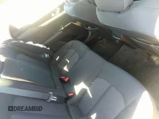 2021 Kia K5 LXS z VIN 5XXG14J25MG017125, wystawiony jako IAAI lot #42177700 z przebiegiem 55 855 mil mil oraz . Historia ofert i sprzedaży dostępna na DreamBid. Obrazek 8.