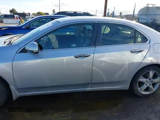 2013 Acura TSX Technology с VIN JH4CU2F61DC007762, выставлен на аукционе IAAI как лот 41518224 с пробегом 136 295 миль миль и . История ставок и продаж доступна на DreamBid. Изображение 14.