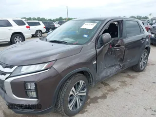 2020 Mitsubishi Outlander ES with VIN JA4AP3AU6LU015905, listed as a IAAI auction lot 42131560 with 97,732 mi miles and . Bid and sale history available at DreamBid. Image 6.