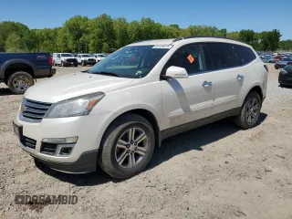 2015 Chevrolet Traverse LT z VIN 1GNKRGKD2FJ117614, wystawiony jako Copart lot #53129015 z przebiegiem 158 903 mil mil oraz Czysty tytuł • Clean title. Historia ofert i sprzedaży dostępna na DreamBid. Obrazek 1.