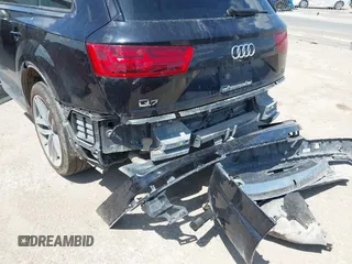 2018 Audi Q7 Prestige with VIN WA1VAAF77JD031456, listed as a IAAI auction lot 42593433 with 141,200 mi miles and . Bid and sale history available at DreamBid. Image 6.