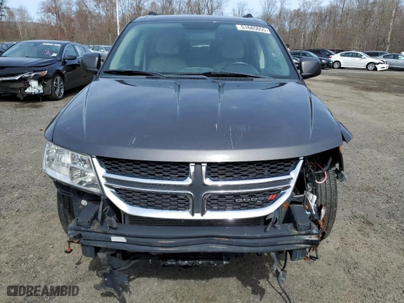 2014 Dodge Journey SXT with VIN 3C4PDCBG2ET301698, listed as a Copart auction lot 51685055 with 97,518 mi miles and Clean Title. Bid and sale history available at carsss.com. Image 5.
