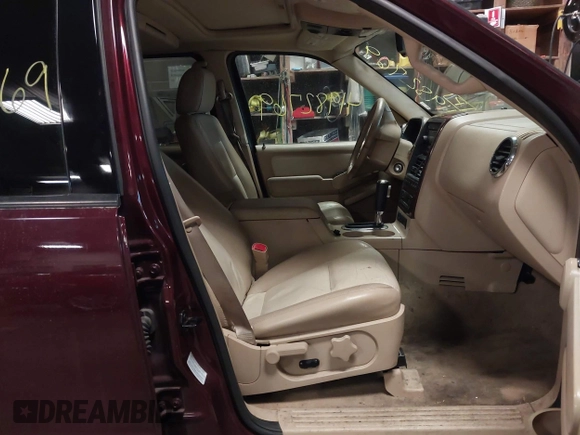 2006 Ford Explorer Limited with VIN 1FMEU75836ZA26528, listed as a IAAI auction lot 41982769 with 205,047 mi miles and . Bid and sale history available at DreamBid. Image 5.