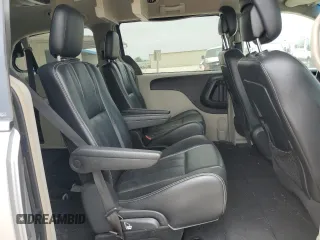 2014 Chrysler Town & Country Touring with VIN 2C4RC1BGXER293739, listed as a Copart auction lot 55531885 with 209,867 mi miles and Clean Title. Bid and sale history available at carsss.com. Image 11.