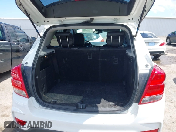 2021 Chevrolet Trax LT with VIN KL7CJLSB7MB360173, listed as a IAAI auction lot 42123356 with 106,102 mi miles and . Bid and sale history available at DreamBid. Image 17.