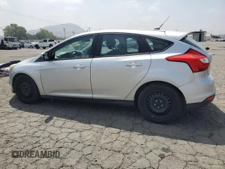 2012 Ford Focus SE with VIN 1FAHP3K21CL146706, listed as a Copart auction lot 55262285 with 137,625 mi miles and Salvage Title. Bid and sale history available at carsss.com. Image 2.