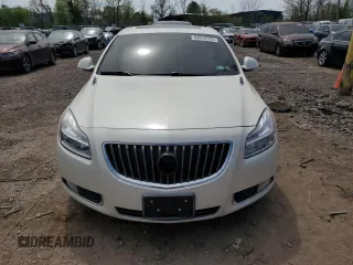 2012 Buick Regal Premium 1 with VIN 2G4GS5EK3C9117030, listed as a Copart auction lot 54013725 with 140,926 mi miles and Salvage Title. Bid and sale history available at carsss.com. Image 5.