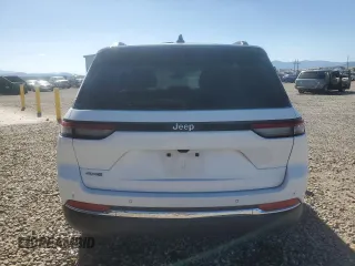 2024 Jeep Grand Cherokee with VIN 1C4RJYB69RC120685, listed as a Copart auction lot 63274645 with 40,691 mi miles and Clean title. Bid and sale history available at DreamBid. Image 6.
