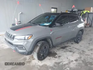 2023 Jeep Compass Trailhawk с VIN 3C4NJDDN5PT526220, выставлен на аукционе IAAI как лот 42236827 с пробегом 73 104 миль миль и . История ставок и продаж доступна на DreamBid. Изображение 2.