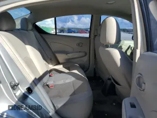 2012 Nissan Versa SV z VIN 3N1CN7AP3CL815189, wystawiony jako Copart lot #61076825 z przebiegiem 192 574 mil mil oraz Szkoda całkowita • Salvage title. Historia ofert i sprzedaży dostępna na DreamBid. Obrazek 10.