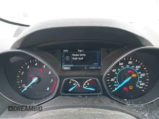 2013 Ford Escape SEL с VIN 1FMCU9HXXDUD49555, выставлен на аукционе IAAI как лот 42042351 с пробегом 124 671 миль миль и . История ставок и продаж доступна на DreamBid. Изображение 7.