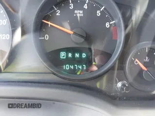 2013 Jeep Patriot Sport z VIN 1C4NJPBB8DD168770, wystawiony jako IAAI lot #41923641 z przebiegiem 104 747 mil mil oraz . Historia ofert i sprzedaży dostępna na DreamBid. Obrazek 7.