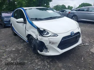 2016 Toyota Prius One z VIN JTDKDTB36G1125112, wystawiony jako IAAI lot #42165702 z przebiegiem 112 667 mil mil oraz . Historia ofert i sprzedaży dostępna na DreamBid. Obrazek 1.