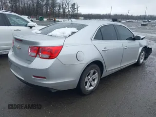 2015 Chevrolet Malibu LT with VIN 1G11C5SL2FU145714, listed as a IAAI auction lot 41554433 with 117,754 mi miles and . Bid and sale history available at DreamBid. Image 4.