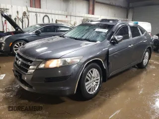 2012 Honda Crosstour EX z VIN 5J6TF3H31CL005071, wystawiony jako Copart lot #45211755 z przebiegiem 280 816 mil mil oraz Szkody całkowita. Historia ofert i sprzedaży dostępna na DreamBid. Obrazek 1.