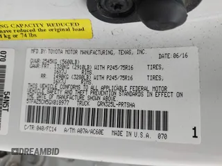 2016 Toyota Tacoma SR5 z VIN 5TFAZ5CN5GX018977, wystawiony jako IAAI lot #42303122 z przebiegiem 99 545 mil mil oraz . Historia ofert i sprzedaży dostępna na DreamBid. Obrazek 9.