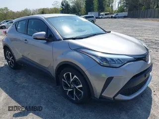 2020 Toyota C-HR LE z VIN NMTKHMBX6LR106469, wystawiony jako IAAI lot #41972012 z przebiegiem 51 316 mil mil oraz . Historia ofert i sprzedaży dostępna na DreamBid. Obrazek 1.