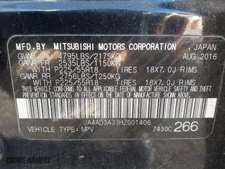 2017 Mitsubishi Outlander SE with VIN JA4AD3A33HZ001406, listed as a IAAI auction lot 41873042 with 138,254 mi miles. Bid and sale history available at carsss.com. Image 9.