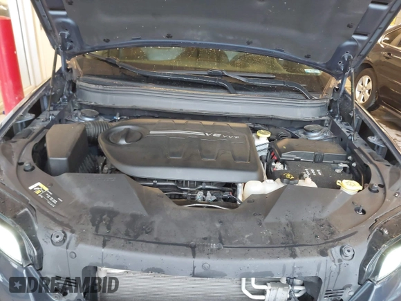 2019 Jeep Cherokee Latitude Plus with VIN 1C4PJMLX0KD361879, listed as a IAAI auction lot 40435950 with 148,830 mi miles. Bid and sale history available at carsss.com. Image 10.