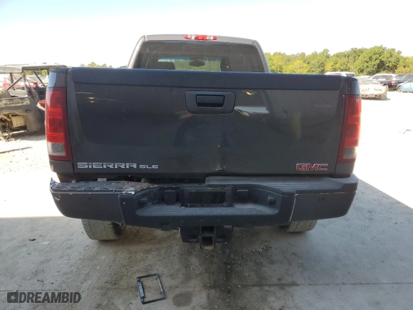 2011 GMC Sierra 2500HD SLE with VIN 1GT220C80BZ169793, listed as a Copart auction lot 73685034 with 209,887 mi miles and Salvage Title. Bid and sale history available at carsss.com. Image 6.