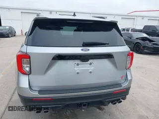 2024 Ford Explorer ST with VIN 1FM5K8GC5RGA15236, listed as a IAAI auction lot 41264759 with 5,799 mi miles. Bid and sale history available at carsss.com. Image 17.