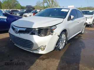 2013 Toyota Avalon XLE with VIN 4T1BK1EB8DU065806, listed as a IAAI auction lot 42043614 with 197,049 mi miles and . Bid and sale history available at DreamBid. Image 18.